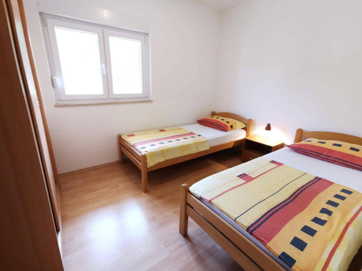 Apartment Dundo In Quiet Green Area Medulin Exterior foto